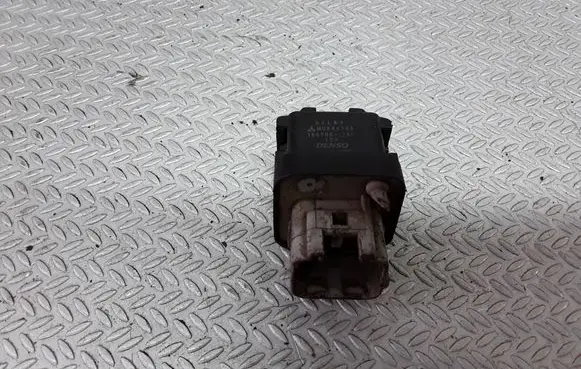 Mitsubishi Carisma Other relay 1567001250