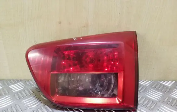 Peugeot 4007 Tailgate rear/tail lights 1146379R