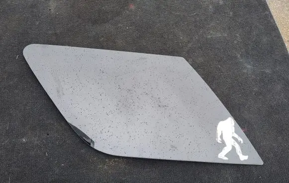 Ford Explorer V Rear side window