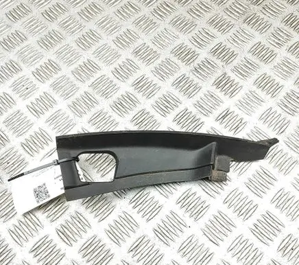 Jaguar XK - XKR Fender end trim 6W8316D178D