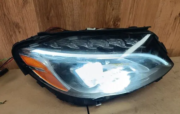 Mercedes-Benz C AMG W205 Headlight/headlamp A2059063004