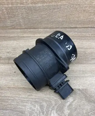 Volkswagen PASSAT B6 Mass air flow meter 03G906461C