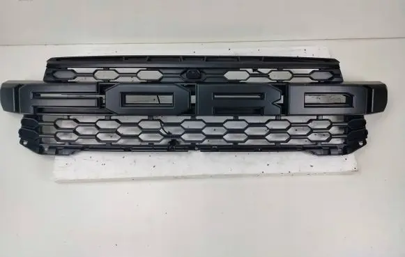 Ford Ranger IV Front bumper upper radiator grill 8662521