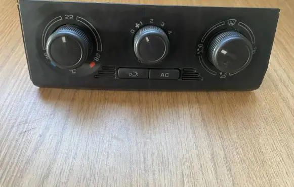 Skoda Fabia Mk2 (5J) Climate control/heater control trim ROOMASTER