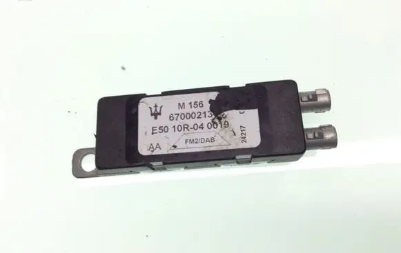 Maserati Ghibli Aerial antenna amplifier 670002130