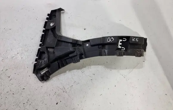 Audi Q3 8U Rear bumper mounting bracket 8U0807453A 116234