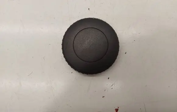 Volkswagen Golf V Seat adjustment knob 1J0881673 1J0881671H