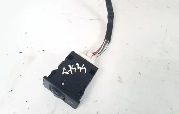 Toyota RAV 4 (XA20) Headlight level height control switch