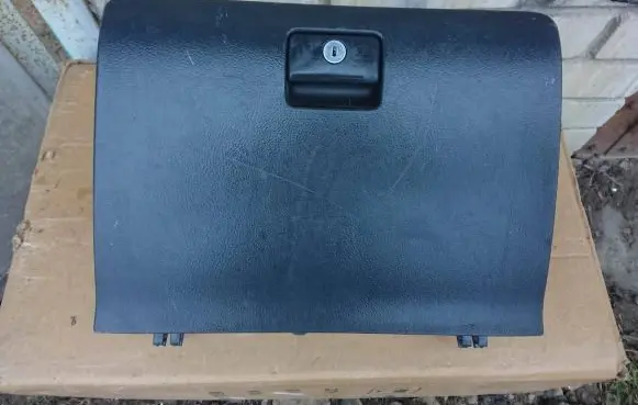 Toyota Corolla Verso E121 Glove box 555510F010 20060227