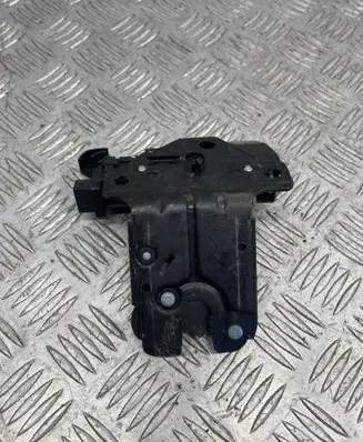 Audi A6 S6 C6 4F Tailgate/trunk/boot lock/catch/latch 8P4827505C