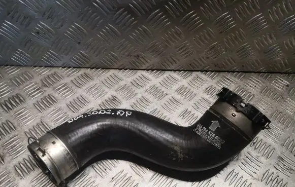 Mercedes-Benz C W204 Intercooler hose/pipe 2045286682 A2045286682