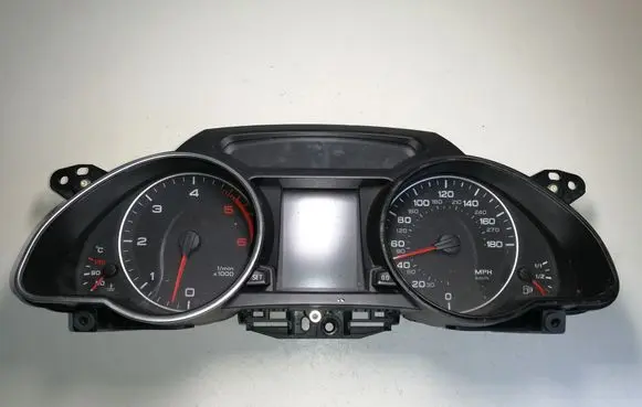 Audi A5 8T 8F Speedometer (instrument cluster) 8T0920981B