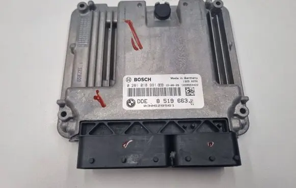 Mini One - Cooper Coupe R56 Engine control unit/module 8519663 030628561 0281018991
