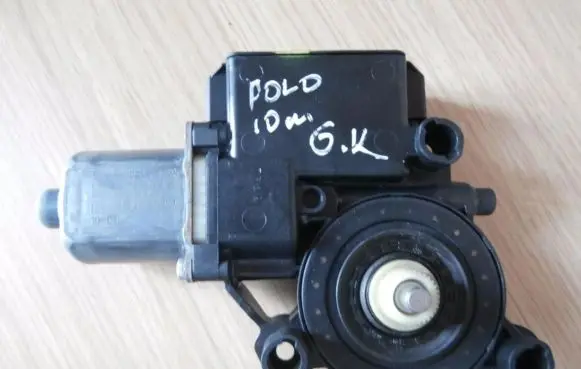 Volkswagen Polo V 6R Rear door window regulator motor 6R0959811FE Z005