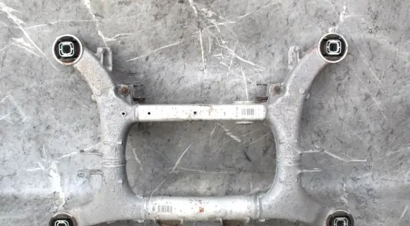 BMW 7 F01 F02 F03 F04 Rear axle beam 6775884