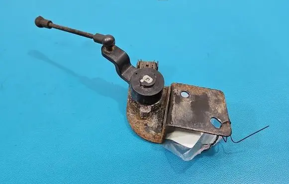 Jeep Grand Cherokee Headlight ballast module Xenon 68245328AB IMPRK1592999