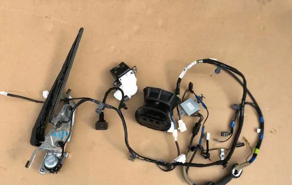 Mazda 3 Tailgate/trunk wiring harness 