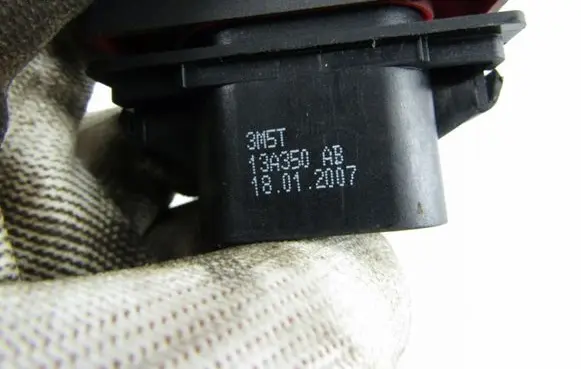 Ford C-MAX I Hazard light switch 3m5t13a350ab