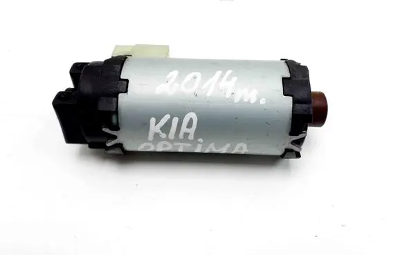 KIA Optima Seat adjustment motor 885813S000