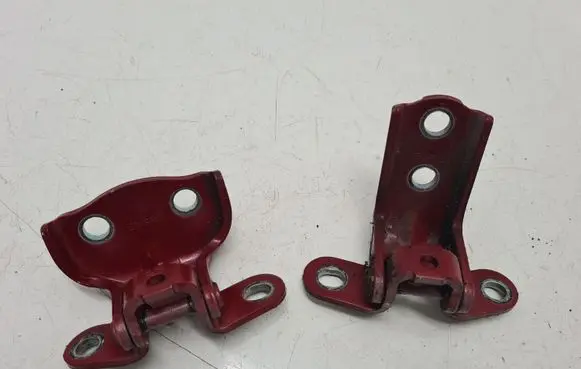 Rear door hinge set