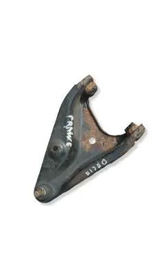 Dacia Sandero II Front lower control arm/wishbone WAHACZPRAWYSANDERO