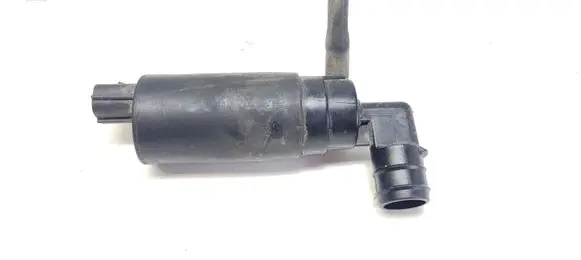 Toyota Yaris Windscreen/windshield washer pump
