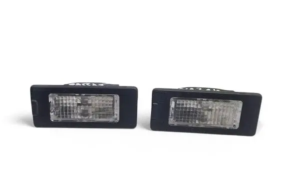 Volkswagen PASSAT B7 Number plate light 1K9943127A 5N0943021