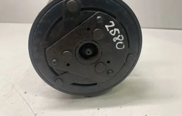 Opel Vivaro Air conditioning (A/C) compressor (pump)