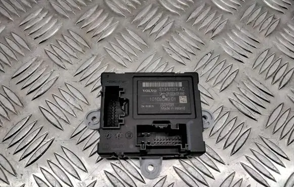 Volvo V70 Door control unit/module 31343029AC