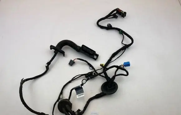 Audi Q2 - Front door wiring loom 81A971030S 29072016 TAB026205AQ