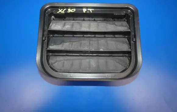 Volvo XC90 Quarter panel pressure vent 31369380