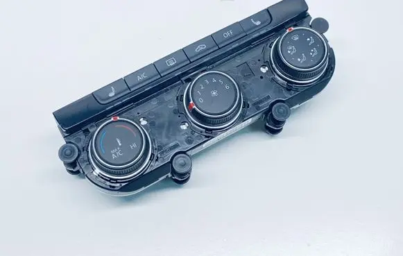 Volkswagen Golf VII Climate control unit 5G0907426BA