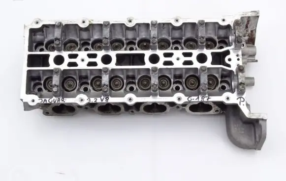 Jaguar XJ X308 Engine head 96JV-6C064-AF