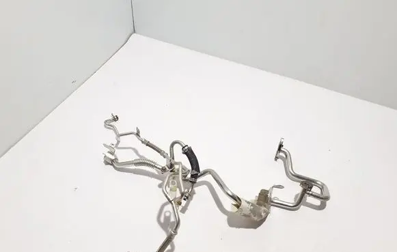 Mercedes-Benz E W214 Coolant pipe/hose