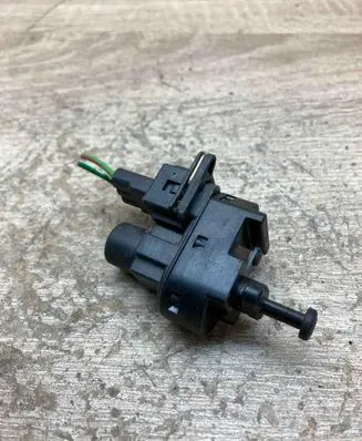 Ford Fiesta Brake pedal sensor switch 93BB13480BC P6MGA WITHPLUG