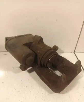 Volvo XC70 Rear brake caliper 32332594