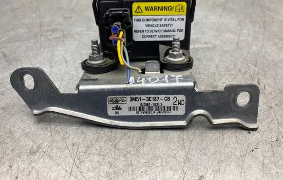 Volvo V50 ESP acceleration yaw rate sensor 3M513C187CB 3M5114B348