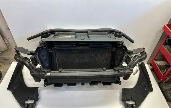 Audi Q7 4M Radiator support slam panel 