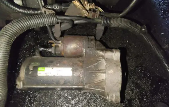 Citroen Xsara Picasso Starter motor d7r27 13c1