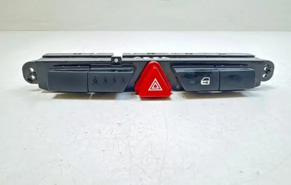 KIA Ceed Hazard light switch 937001H900 202006754