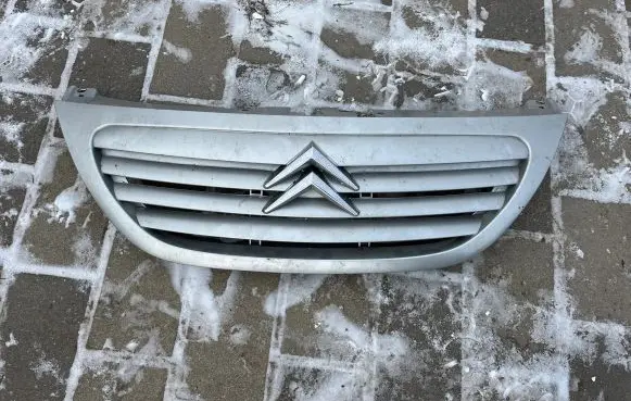 Citroen C3 Front bumper 423670