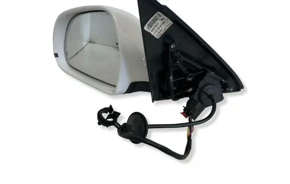 Audi Q3 8U Front door electric wing mirror 8U2857409D 7630051