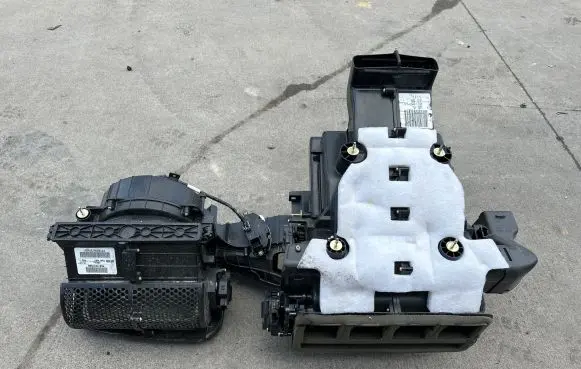Jeep Grand Cherokee Interior heater climate box assembly P68110178AB CK871003 TPYE60573C6021