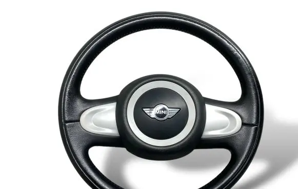 Mini One - Cooper Coupe R56 Steering wheel 33275118405 20070940061 23192145