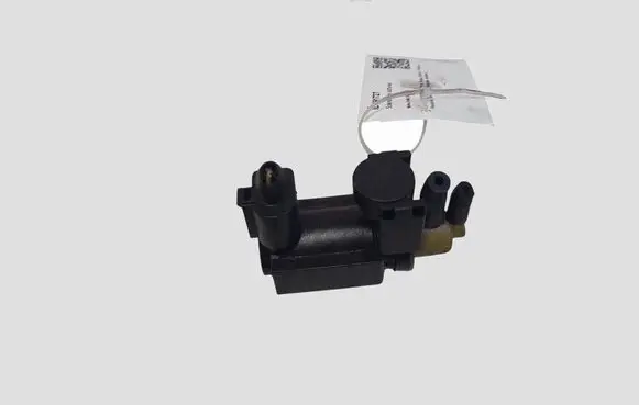 Volvo V40 Turbo solenoid valve 31339808 70466400