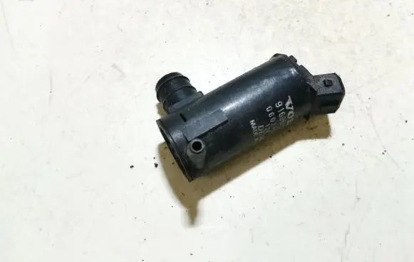 Volvo S80 Windscreen/windshield washer pump 9169611 060210-3950