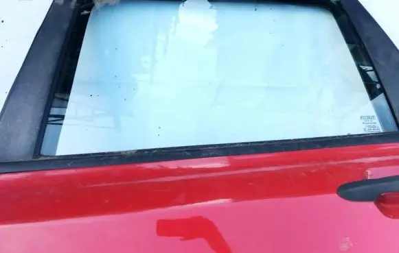 Fiat Stilo Rear door window glass