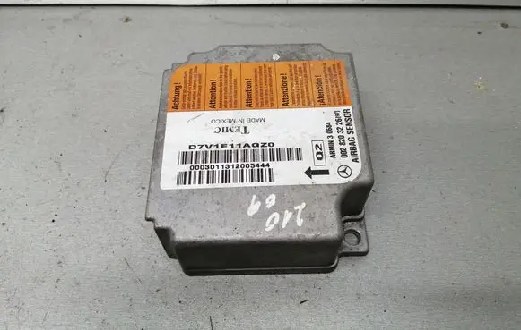 Mercedes-Benz E W210 Airbag control unit/module 0028203226