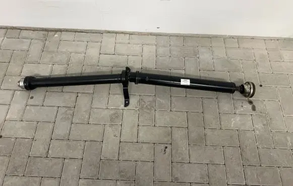 Audi A5 8T 8F Middle center prop shaft 8T0521101P
