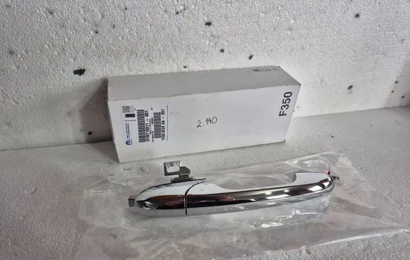 Fiat 500 Front door exterior handle 735715011 7DQ68SZ0AA